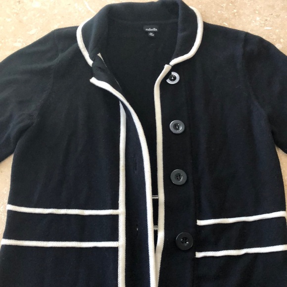 Black and white cardigan - Picture 2 of 4